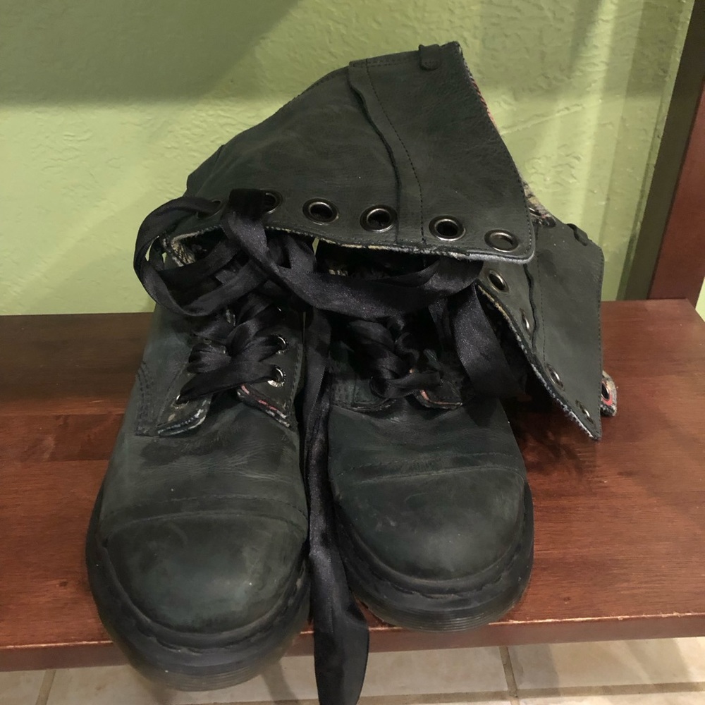Dr. Marten Aimilita Boots
